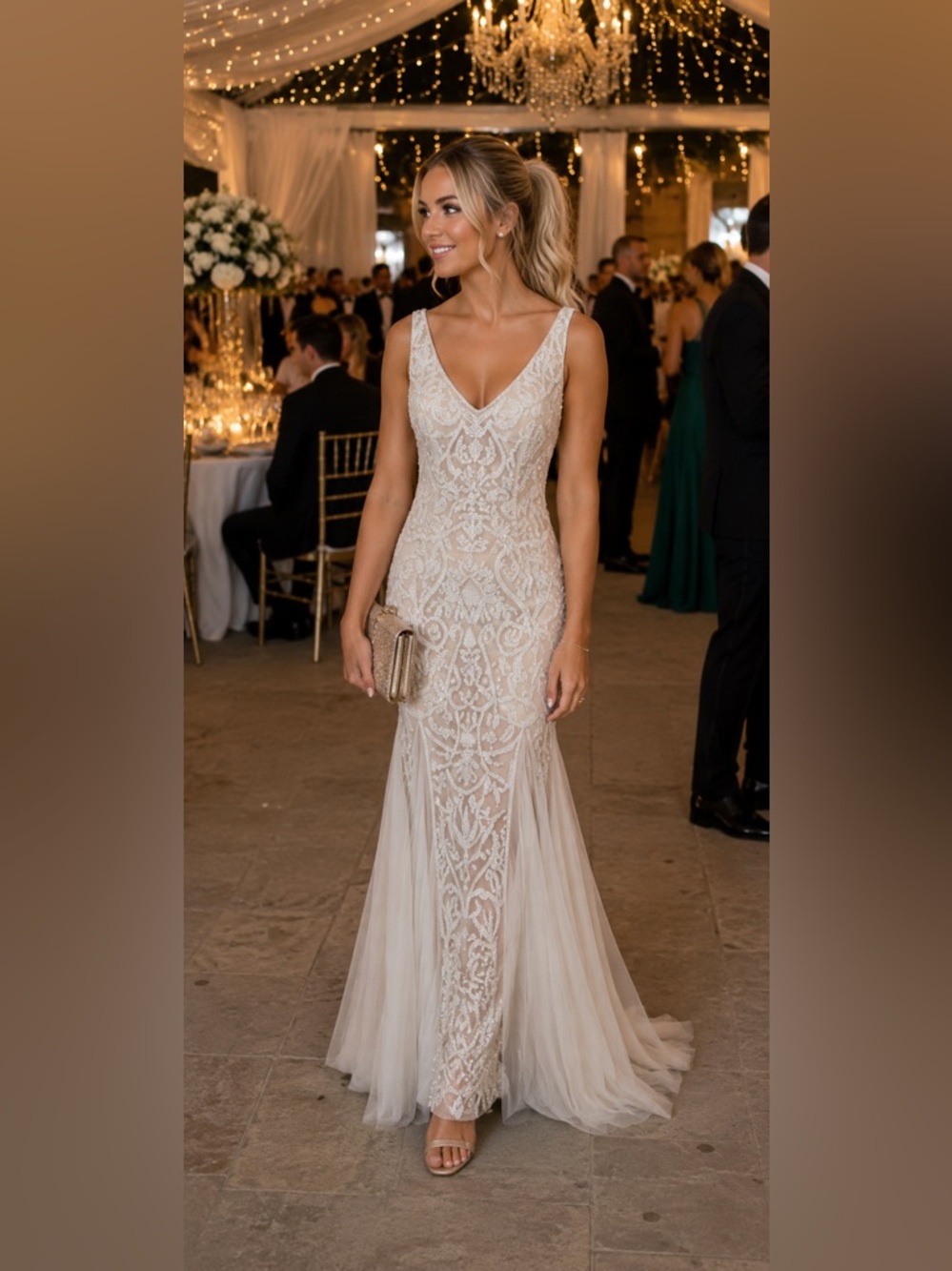 LARA GRETA BEADED V-NECK TULLE WEDDING DRESS WITH CONTRAST LINING NWT size 2